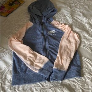 Nike light sweater